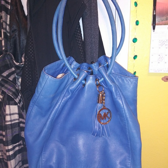 Michael Kors purse - Picture 3 of 5